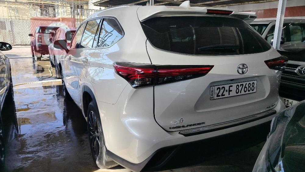 تويوتا هايلاندر